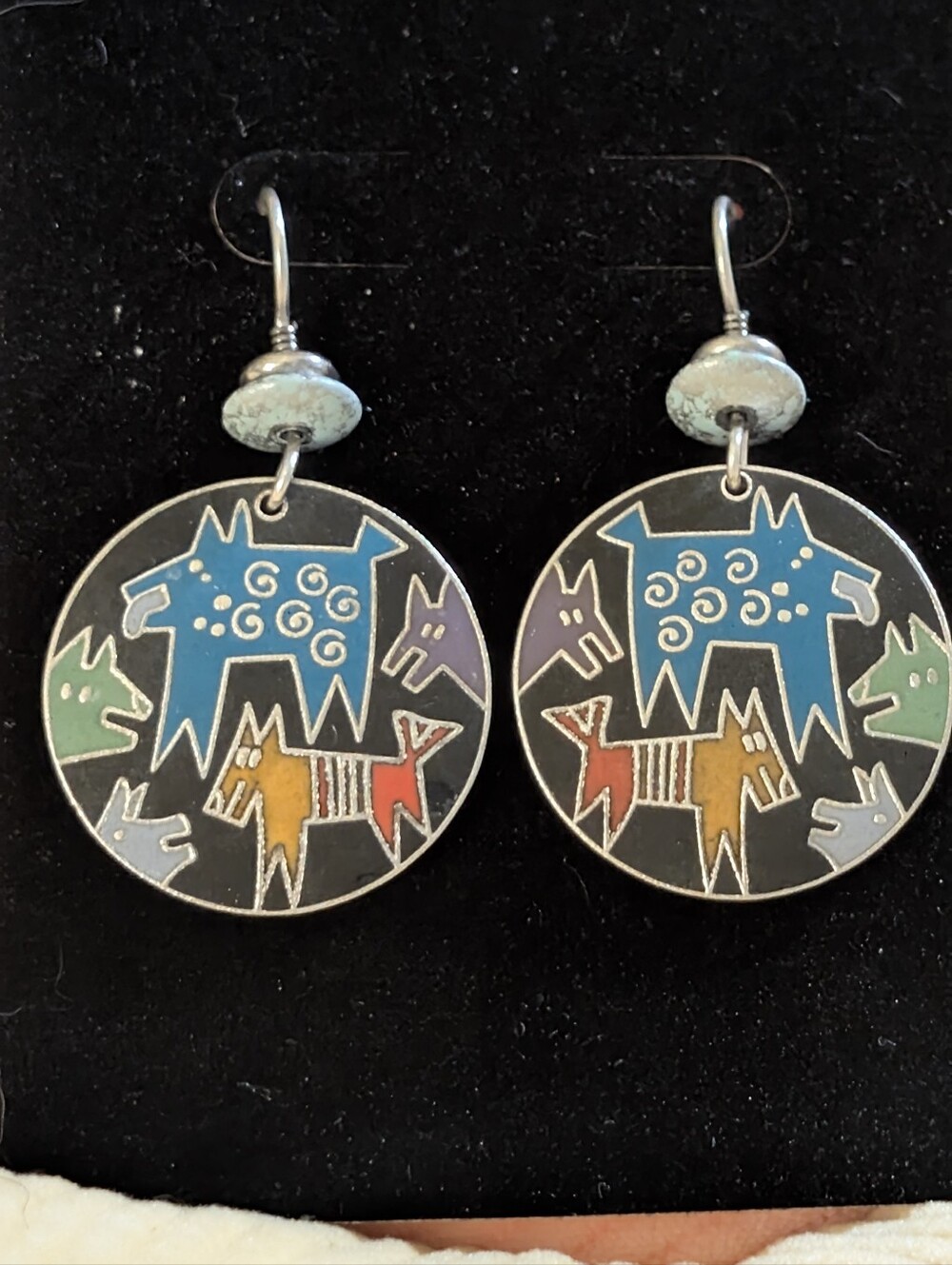 🎨 Rare Find! Vintage Laurel Burch "Mythical Dogs" Silvertone Enamel Earrings 🐶